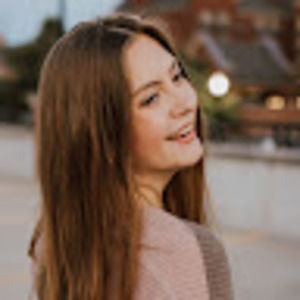 Meet your Posher, Sophia